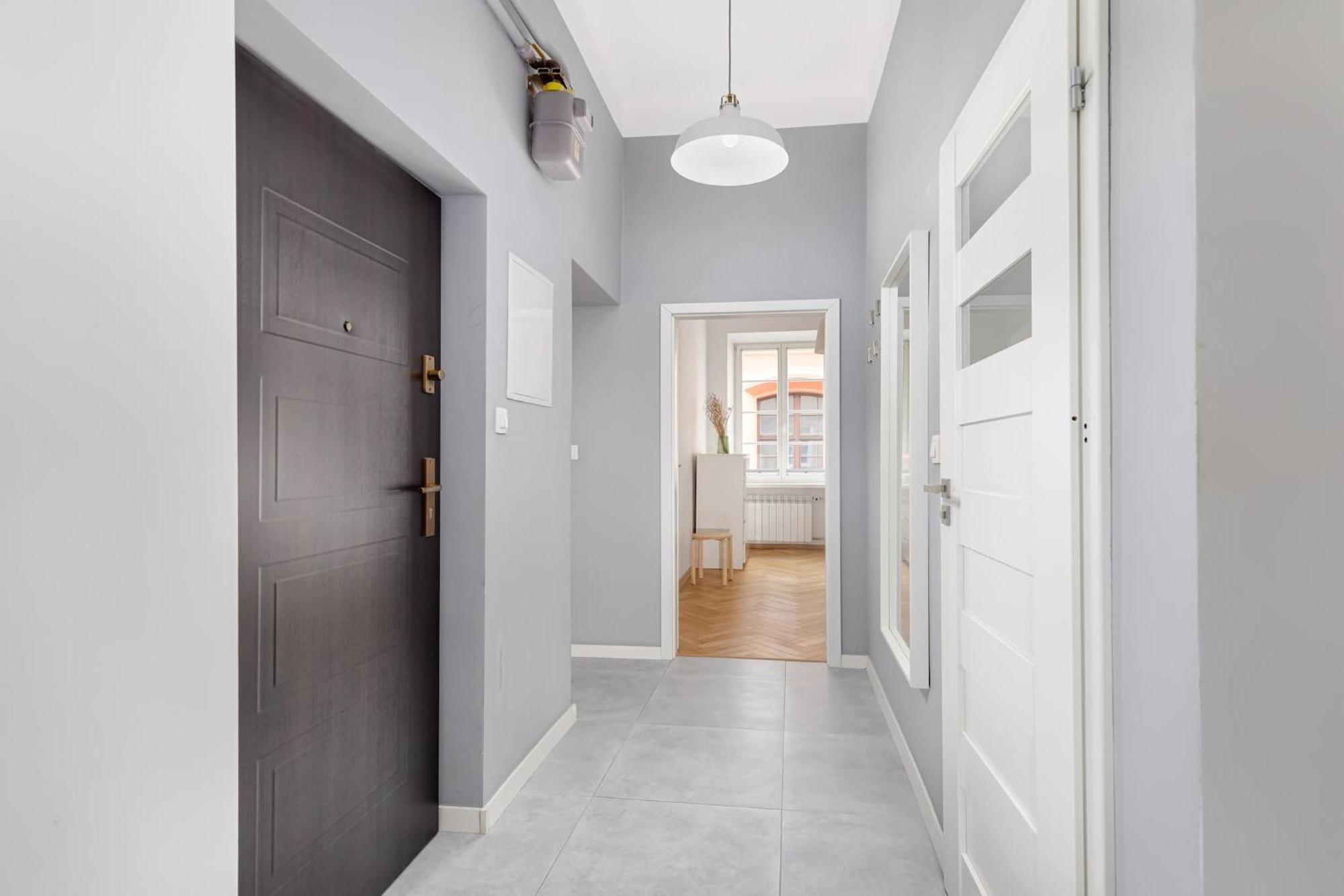Butas Stylish Swietojanska By Renters Warsaw