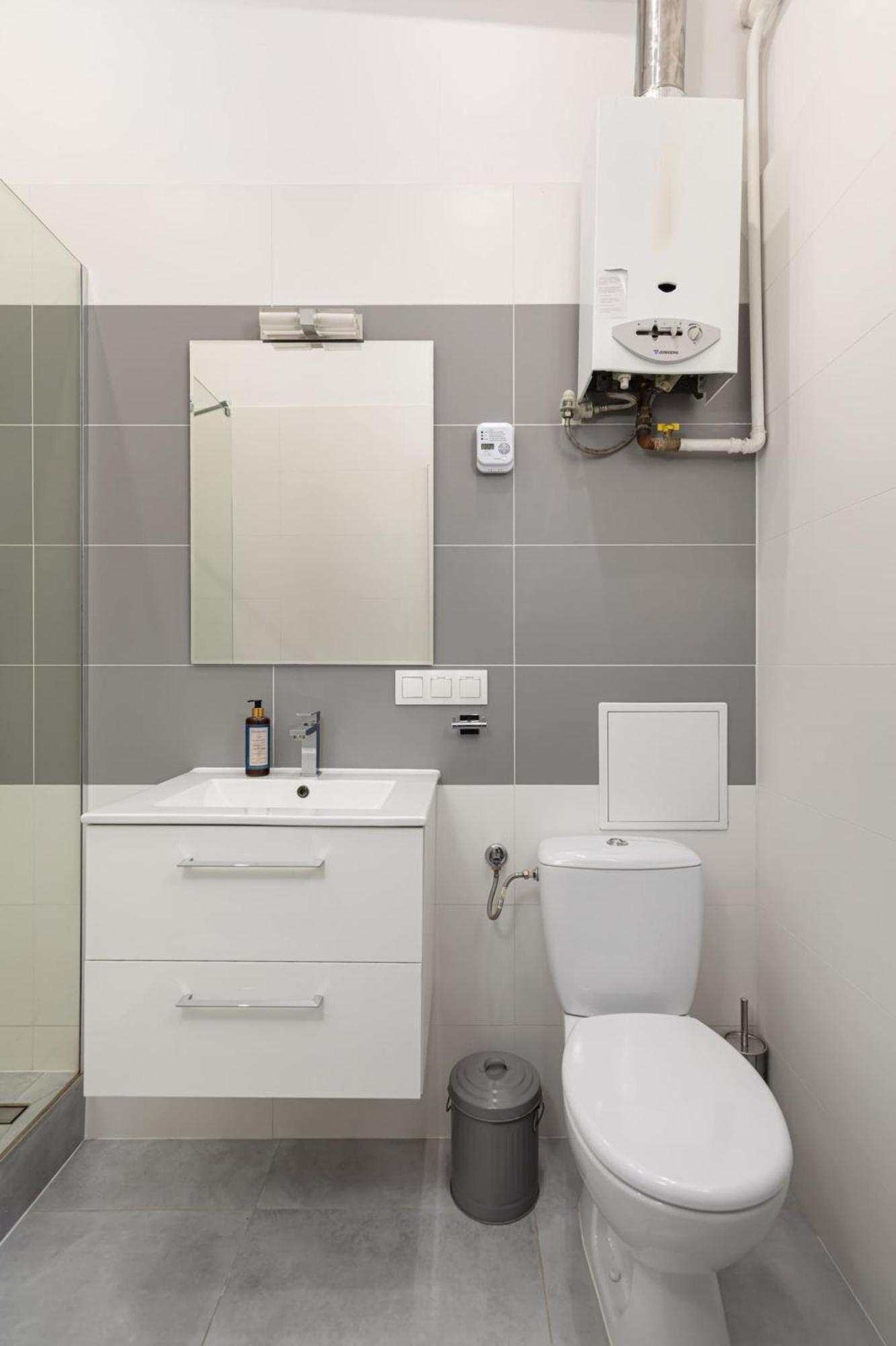 Butas Stylish Swietojanska By Renters *