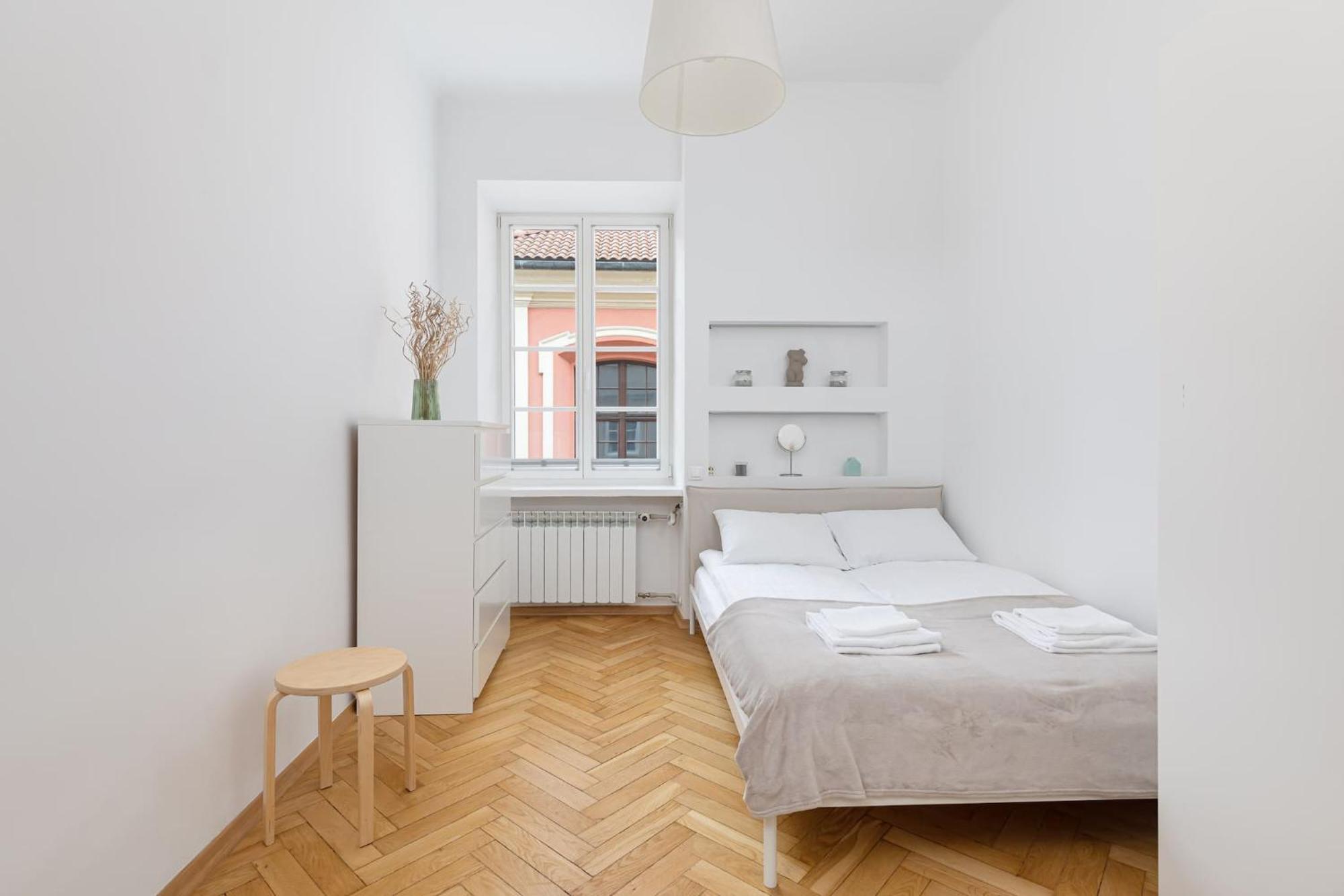 Stylish Swietojanska By Renters Butas *